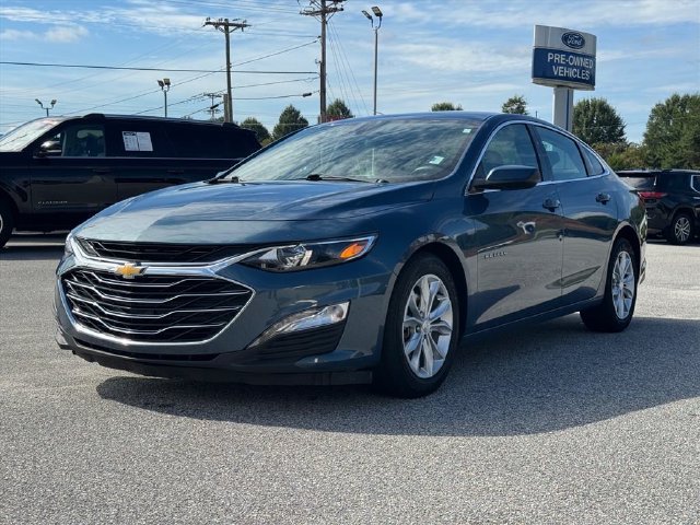 Used 2025 Chevrolet Malibu LT FWD image 8