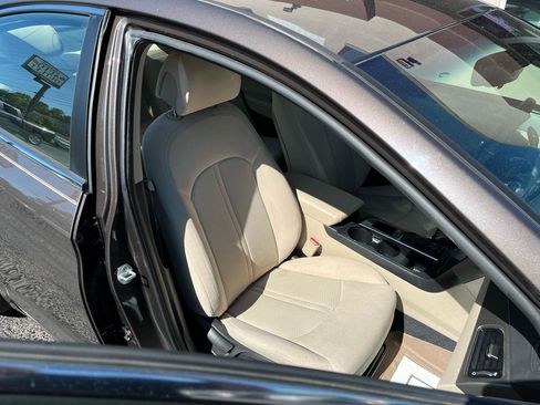 Used 2017 Hyundai Sonata SE FWD image 26