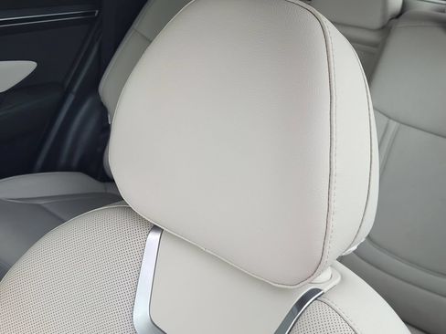 Used 2022 Hyundai Tucson Limited FWD image 24