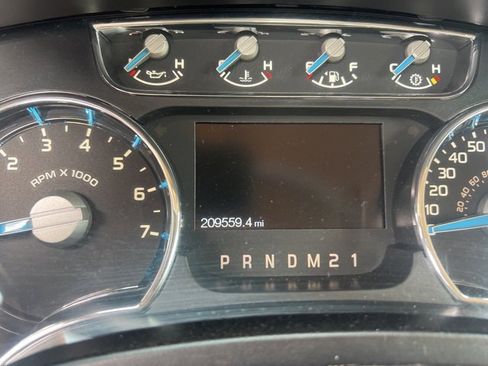 Used 2013 Ford F150 Lariat w/ Luxury Equipment Group image 7