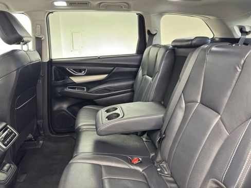 Used 2022 Subaru Ascent Limited w/ Popular Package #2A image 12