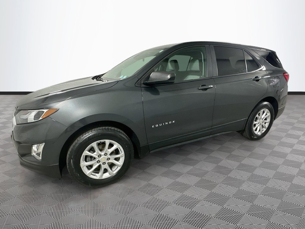 Used 2021 Chevrolet Equinox LS w/ LS Convenience Package AWD/4WD image 4