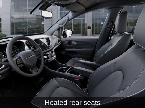 New 2027 Chrysler Pacifica Limited FWD image 25