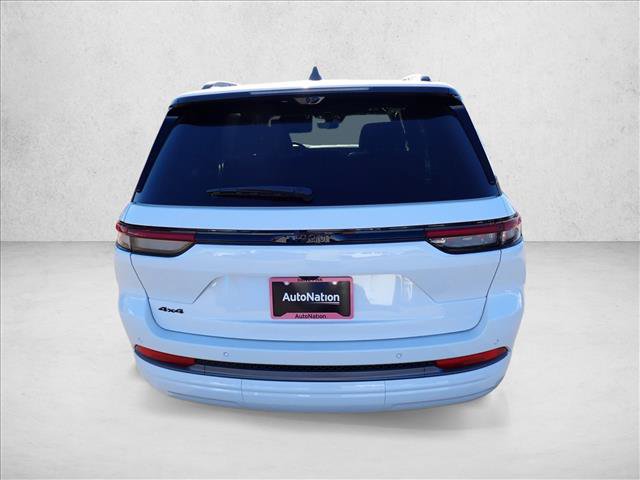 New 2027 Jeep Grand Cherokee Limited AWD/4WD image 3