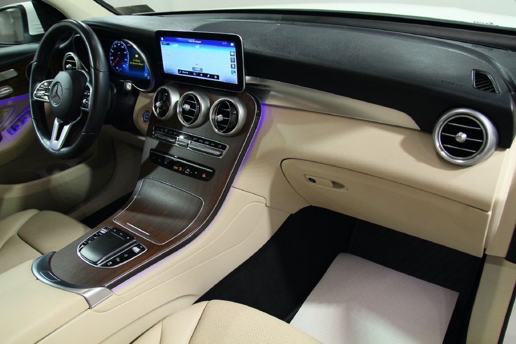 Certified 2022 Mercedes-Benz GLC 300 4MATIC image 21