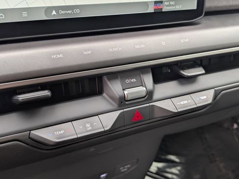 Certified 2024 Kia EV9 Wind image 31