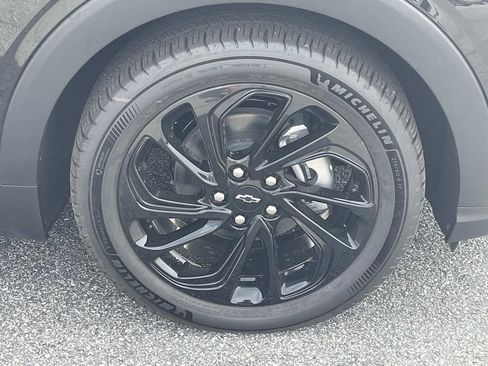 New 2027 Chevrolet Bolt RS w/ Technology Package FWD image 10