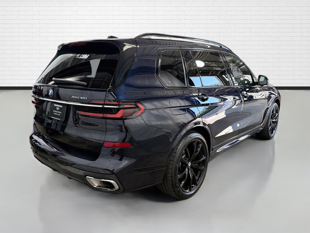 Used 2024 BMW X7 xDrive40i w/ Executive Package AWD/4WD image 9