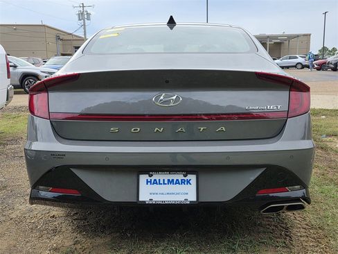 Used 2023 Hyundai Sonata Limited image 9