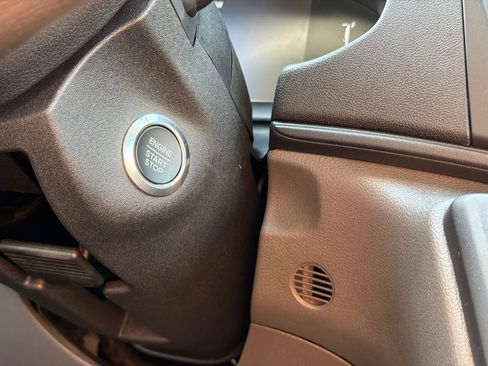 New 2026 Ford Transit 250 148 Medium Roof Extended AWD image 30