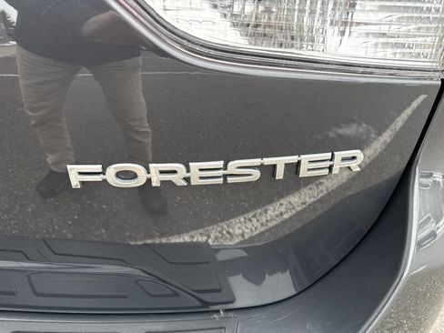 Used 2023 Subaru Forester Limited image 25