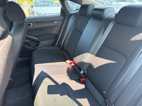 Used 2023 Honda Civic Sport image 17