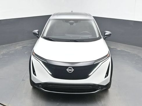 Used 2023 Nissan Ariya AWD image 14