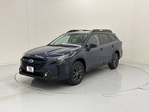 Used 2023 Subaru Outback Onyx Edition image 2