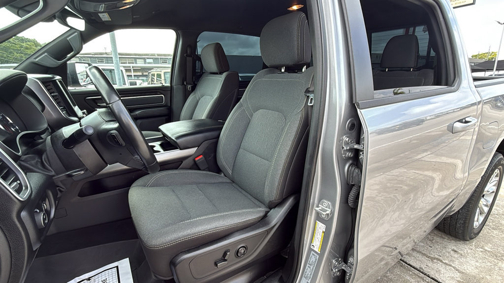 Used 2021 RAM 1500 Big Horn RWD image 22