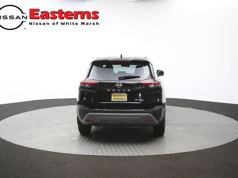 Used 2023 Nissan Rogue SV AWD/4WD image 36