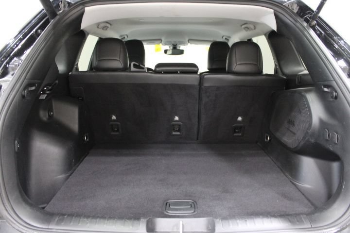 Used 2019 Jeep Cherokee Limited AWD/4WD image 12