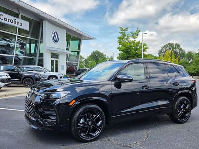 New 2026 Volkswagen Tiguan SE R-Line