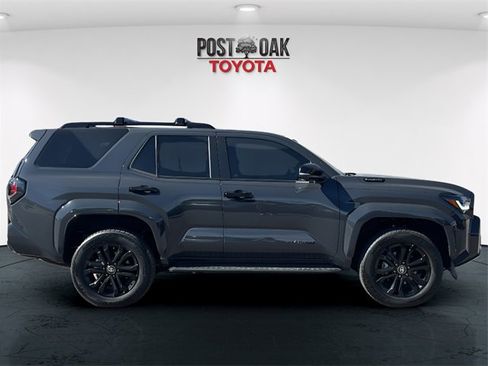 New 2026 Toyota 4Runner 4WD image 8