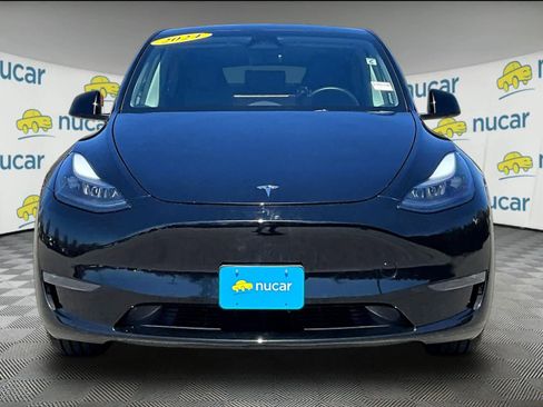 Used 2024 Tesla Model Y Long Range AWD/4WD image 2