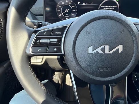 Used 2024 Kia Seltos EX AWD/4WD image 14