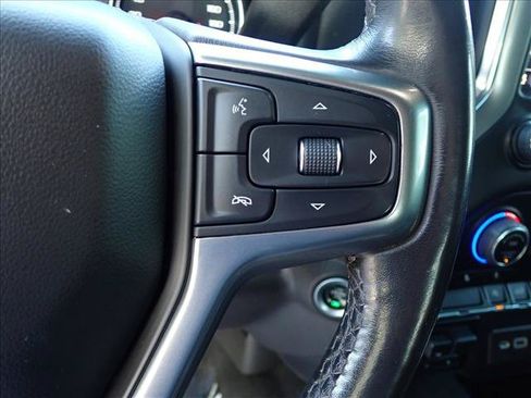 Used 2022 Chevrolet Silverado 1500 LT w/ Bed Protection Package AWD/4WD image 13