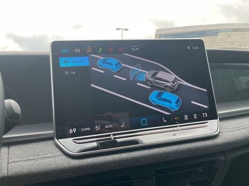 New 2026 Volkswagen Tiguan S image 17