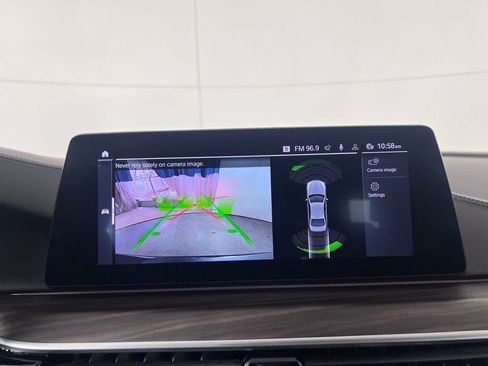 Used 2020 BMW 540i xDrive w/ M Sport Package image 33