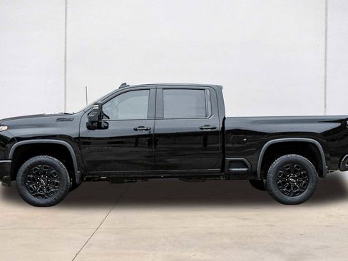 Used 2024 Chevrolet Silverado 2500 LTZ w/ LTZ Plus Package AWD/4WD image 16