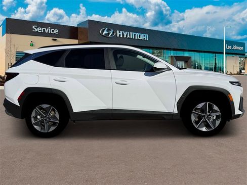 New 2026 Hyundai Tucson SEL image 9