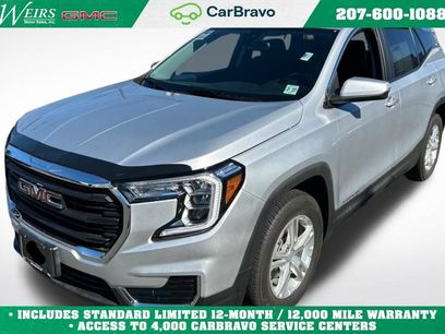 Used 2022 GMC Terrain SLE w/ Driver Convenience Package