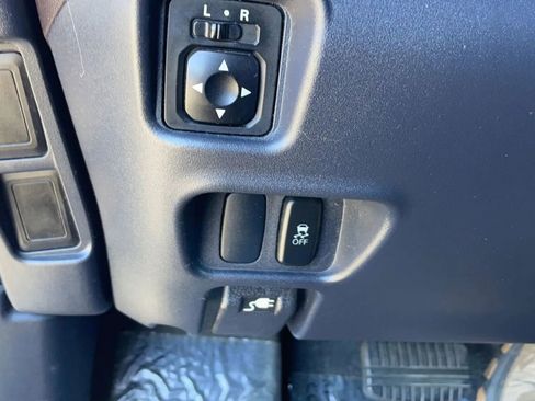 Used 2012 Mitsubishi i ES RWD image 21
