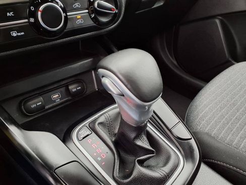 Used 2021 Kia Soul GT-Line FWD image 20
