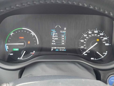 Used 2023 Toyota Sienna XSE AWD/4WD image 25