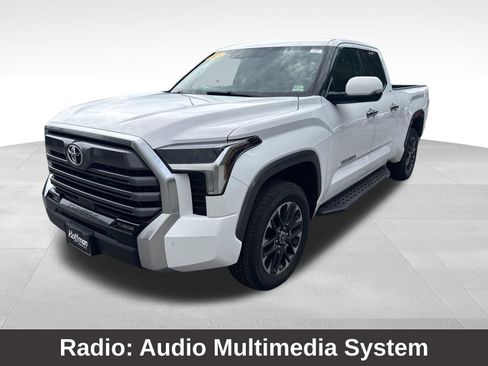 Used 2023 Toyota Tundra Limited AWD/4WD image 4