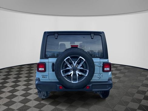 Used 2024 Jeep Wrangler Unlimited w/ Convenience Group image 6