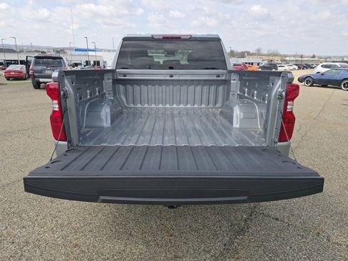 Used 2023 Chevrolet Silverado 1500 LT image 16