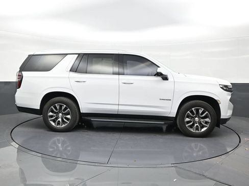 Used 2024 Chevrolet Tahoe LT w/ LT Signature Package RWD image 6
