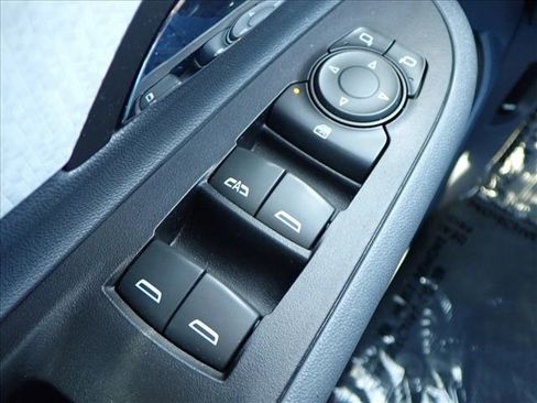 Used 2019 Chevrolet Bolt LT image 21