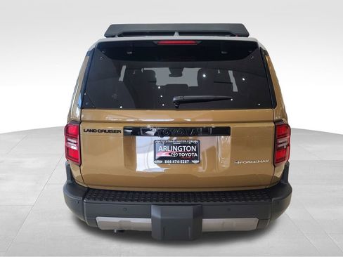 New 2026 Toyota Land Cruiser Base image 7