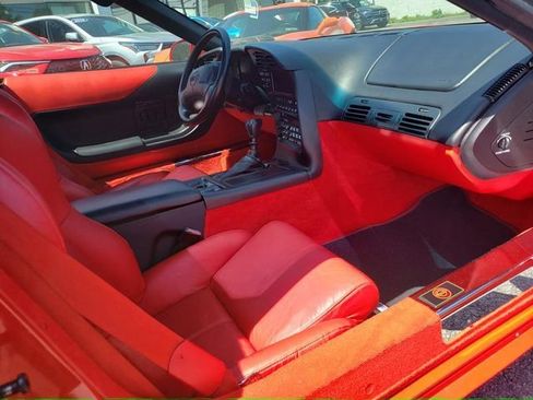Used 1994 Chevrolet Corvette Coupe RWD image 26