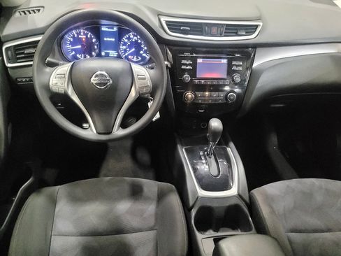 Used 2015 Nissan Rogue S AWD/4WD image 22