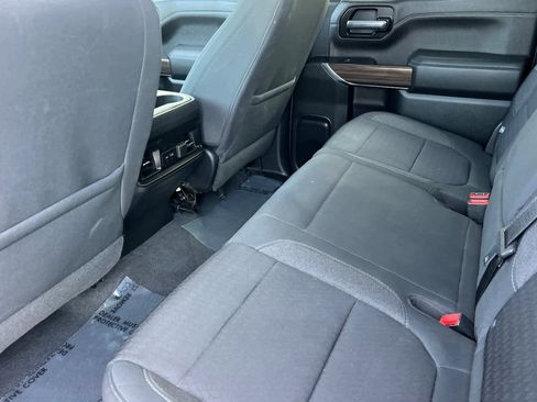 Used 2019 Chevrolet Silverado 1500 LT Trail Boss image 4