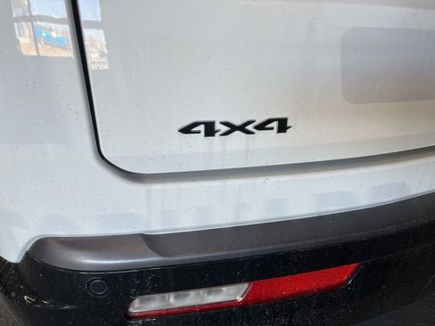 New 2026 Jeep Grand Wagoneer Limited image 22