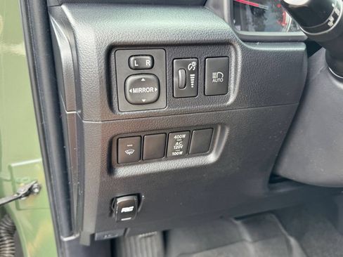 Used 2020 Toyota 4Runner TRD Pro AWD/4WD image 19