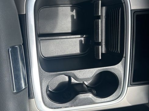 Used 2019 RAM 1500 Big Horn AWD/4WD image 19