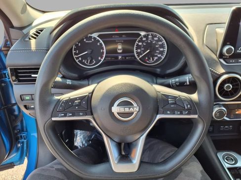 Used 2024 Nissan Sentra SV FWD image 15