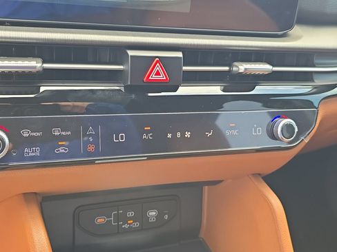 New 2026 Kia Sportage X-Line w/ X-Line Premium Package AWD/4WD image 26