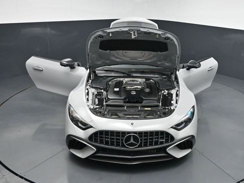 Used 2022 Mercedes-Benz SL 63 AMG 4MATIC image 30