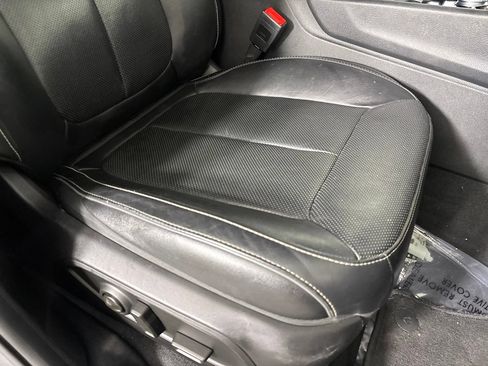 Used 2023 Jeep Grand Cherokee L Overland AWD/4WD image 35